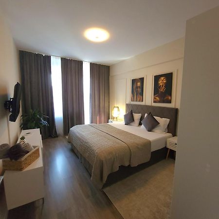 David'S Place Floresti  Luaran gambar