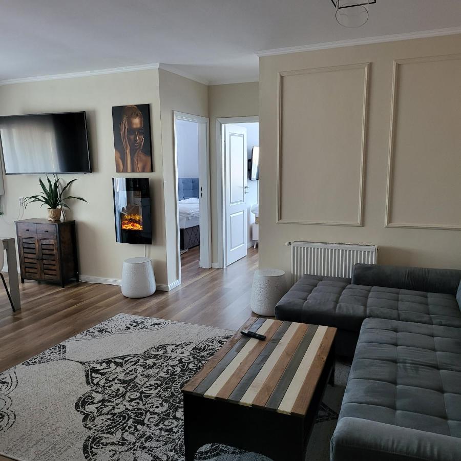 David'S Place Floresti  Luaran gambar