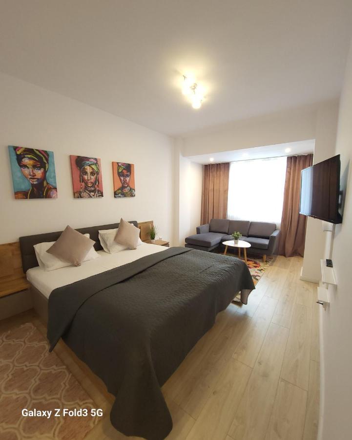 David'S Place Floresti  Luaran gambar